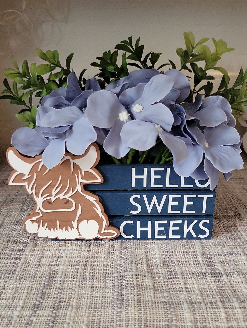 Hello Sweet Cheeks Mini Crate Decor
